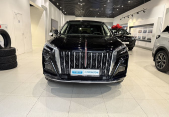 Новый Hongqi HS3 2025 (2 фото)