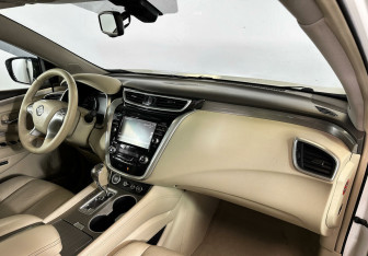 Подержанный автомобиль Nissan Murano Suv 2017 года (7 фото)