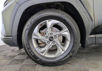 Подержанный автомобиль Hyundai Tucson 2021 года (12 фото)