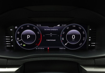 Подержанный автомобиль Skoda Karoq 2020 года (14 фото)
