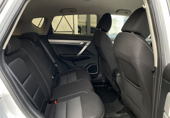 Подержанный автомобиль Geely Coolray 2021 года (23 фото)