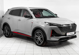 Подержанный автомобиль Changan CS55PLUS 2023 года (3 фото)
