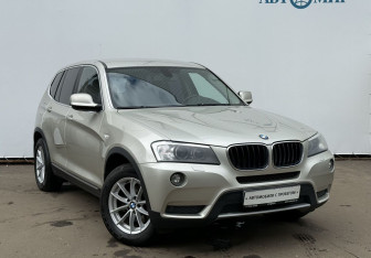 Подержанный автомобиль BMW X3 2012 года (3 фото)