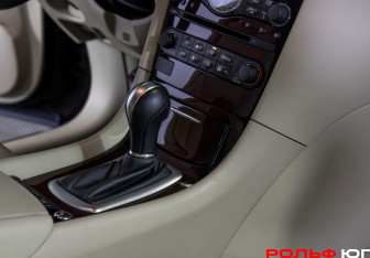 Подержанный автомобиль Infiniti QX50 2016 года (13 фото)