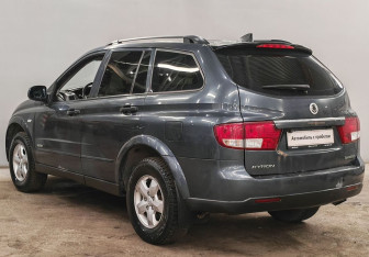 Подержанный автомобиль SsangYong Kyron 2012 года (7 фото)