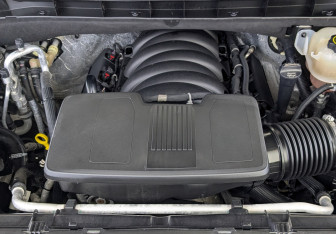 Подержанный автомобиль Cadillac Escalade Suv 2023 года (9 фото)