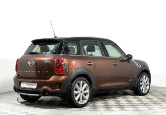 Подержанный автомобиль MINI Countryman 2013 года (5 фото)