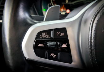 Подержанный автомобиль BMW X4 2021 года (29 фото)