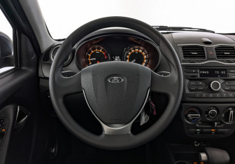 Подержанный автомобиль LADA (ВАЗ) Granta Sedan 2024 года (22 фото)