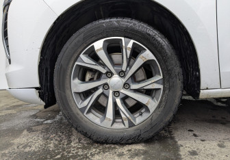 Подержанный автомобиль Haval Jolion 2023 года (10 фото)