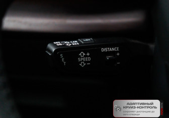 Подержанный автомобиль Audi Q8 2018 года (26 фото)