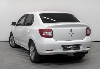 Подержанный автомобиль Renault Logan Sedan 2022 года (7 фото)