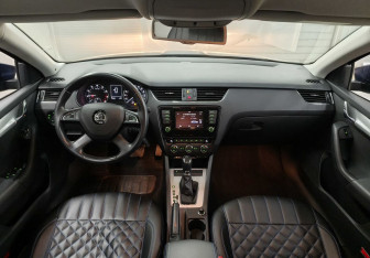 Подержанный автомобиль Skoda Octavia Liftback 2014 года (13 фото)