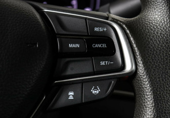 Подержанный автомобиль Honda Accord Sedan 2020 года (14 фото)