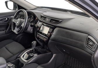 Подержанный автомобиль Nissan X-Trail 2019 года (13 фото)