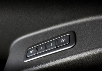 Подержанный автомобиль Chevrolet Tahoe 2018 года (22 фото)