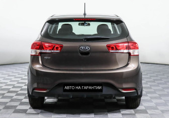 Подержанный автомобиль Kia Rio Hatchback 2016 года (4 фото)