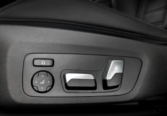 Подержанный автомобиль BMW X3 2019 года (21 фото)