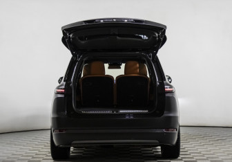 Подержанный автомобиль LiXiang L9 2023 года (28 фото)