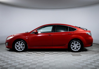 Подержанный автомобиль Mazda 6 Liftback 2008 года (8 фото)