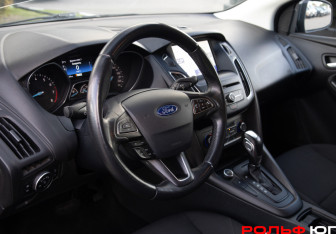 Подержанный автомобиль Ford Focus Wagon 2019 года (10 фото)