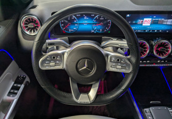 Подержанный автомобиль Mercedes-Benz GLB 2021 года (20 фото)