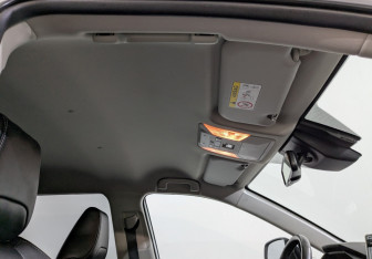 Подержанный автомобиль Toyota RAV4 2022 года (12 фото)