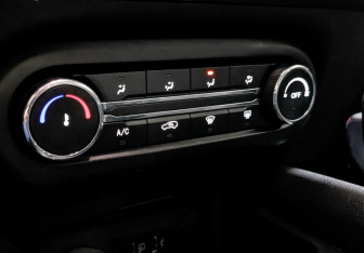 Подержанный автомобиль Chery Tiggo 4 2022 года (20 фото)