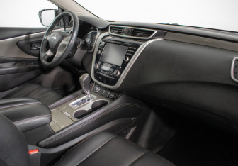 Подержанный автомобиль Nissan Murano Suv 2018 года (9 фото)