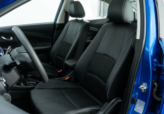 Подержанный автомобиль Changan Alsvin 2023 года (7 фото)