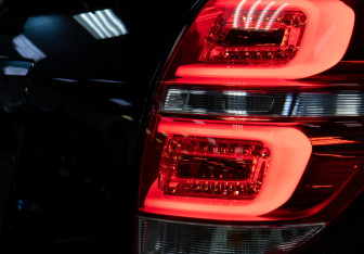 Подержанный автомобиль Chevrolet Captiva 2013 года (21 фото)