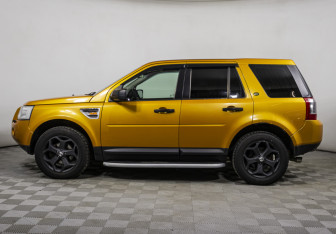 Подержанный автомобиль Land Rover Freelander 2007 года (8 фото)