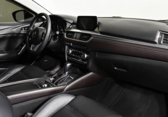 Подержанный автомобиль Mazda 6 Sedan 2016 года (18 фото)