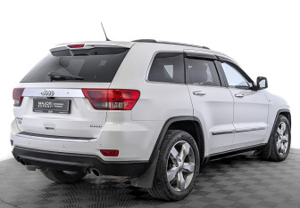 Подержанный автомобиль Jeep Grand Cherokee 2012 года (5 фото)