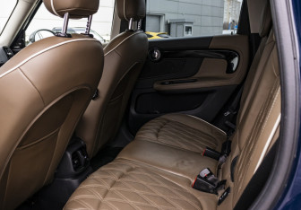 Подержанный автомобиль MINI Countryman 2019 года (10 фото)