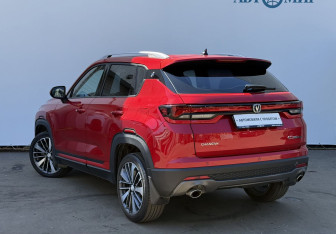 Подержанный автомобиль Changan CS35PLUS 2023 года (7 фото)