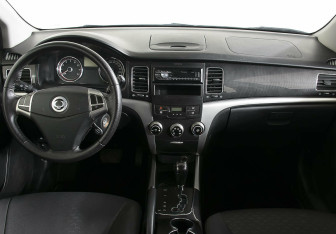 Подержанный автомобиль SsangYong Actyon 2012 года (10 фото)