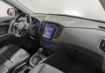 Подержанный автомобиль Hyundai Creta 2017 года (20 фото)
