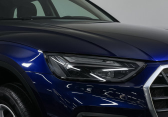 Подержанный автомобиль Audi Q5 2021 года (19 фото)