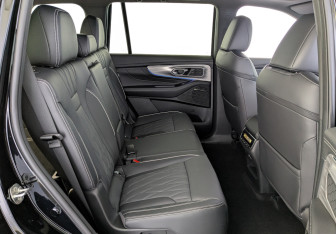 Новый GAC GS8 2025 (12 фото)