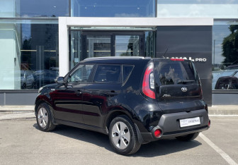 Подержанный автомобиль Kia Soul 2014 года (7 фото)