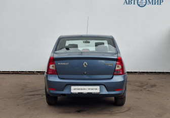 Подержанный автомобиль Renault Logan Sedan 2011 года (6 фото)