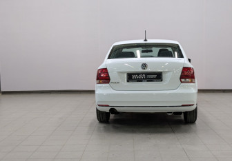 Подержанный автомобиль Volkswagen Polo Sedan 2019 года (26 фото)