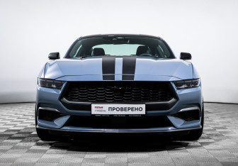 Новый Ford Mustang Coupe 2023 (2 фото)