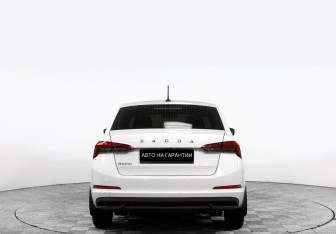 Подержанный автомобиль Skoda Rapid Liftback 2020 года (4 фото)