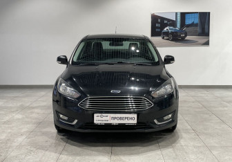 Подержанный автомобиль Ford Focus Sedan 2017 года (2 фото)
