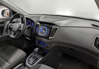 Подержанный автомобиль Hyundai Creta 2017 года (20 фото)