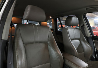 Подержанный автомобиль BMW X3 2014 года (10 фото)