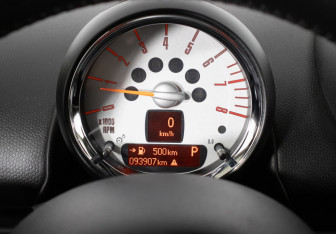 Подержанный автомобиль MINI Countryman 2011 года (12 фото)