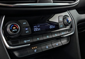 Подержанный автомобиль Hyundai Santa Fe 2020 года (26 фото)